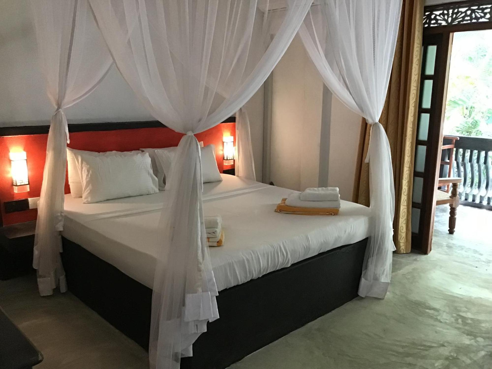 Sanjeehome & Lanka Ayurveda, Бентота Экстерьер фото